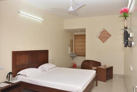 Hotel Rithanns Karumathampatti Karumattampatti Номер фото